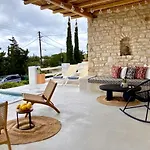 Villa Giorgianna -near With Pool *