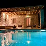 Giorgianna -near With Pool