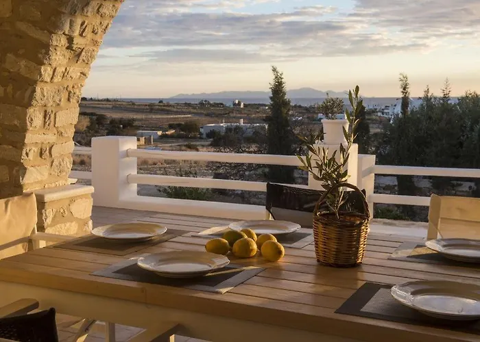 Giorgianna -near With Pool Casa de Férias Alikí