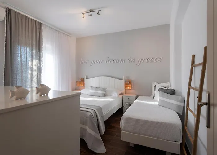 Giorgianna -near With Pool Casa de Férias Alikí