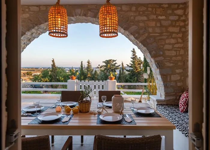 Giorgianna -near With Pool Alikí