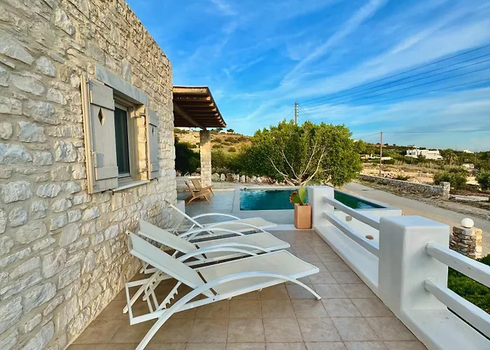 Giorgianna -near With Pool Casa de Férias Alikí