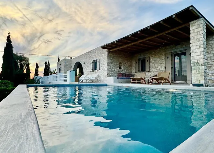 Giorgianna -near With Pool Casa de Férias