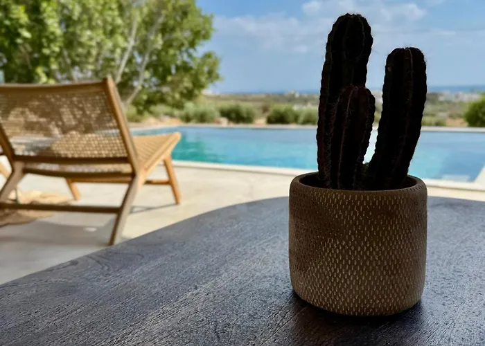 Casa de Férias Giorgianna -near With Pool Alikí