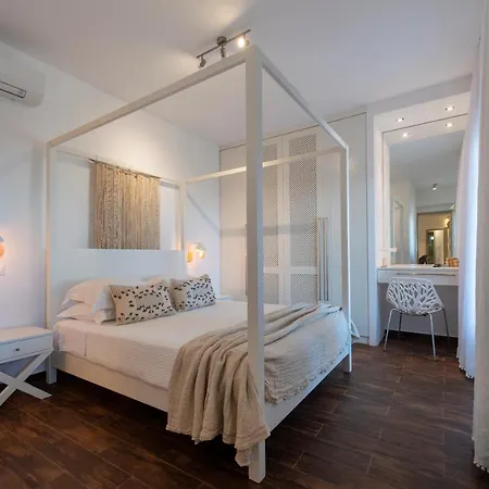 Giorgianna -near With Pool Holiday home *