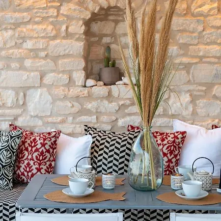 Holiday home Giorgianna -near With Pool *