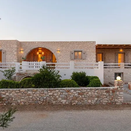 Villa Giorgianna -near With Pool Aliki (Paros)