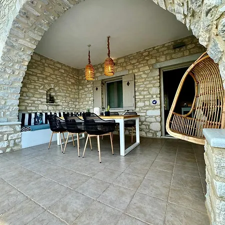 Giorgianna -near With Pool Aliki (Paros)