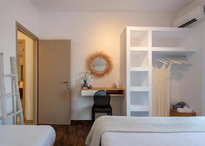 Giorgianna -near With Pool