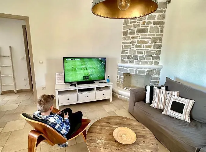 Feriehus Giorgianna -near With Pool *