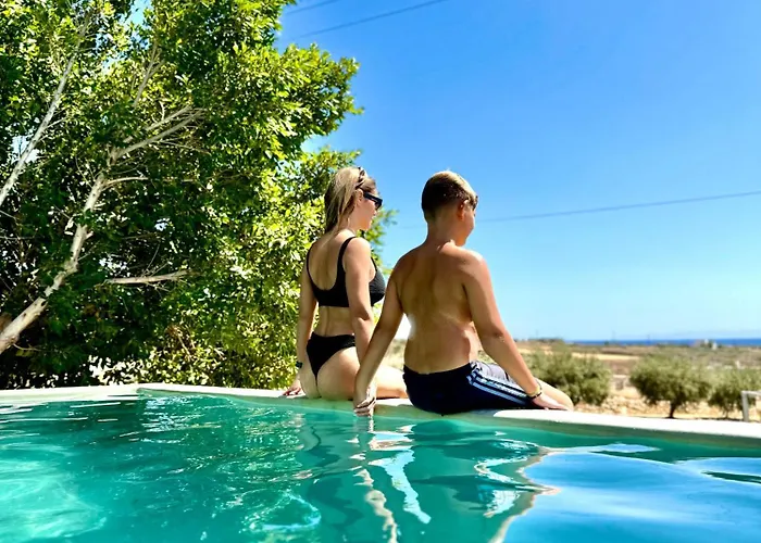 Giorgianna -near With Pool